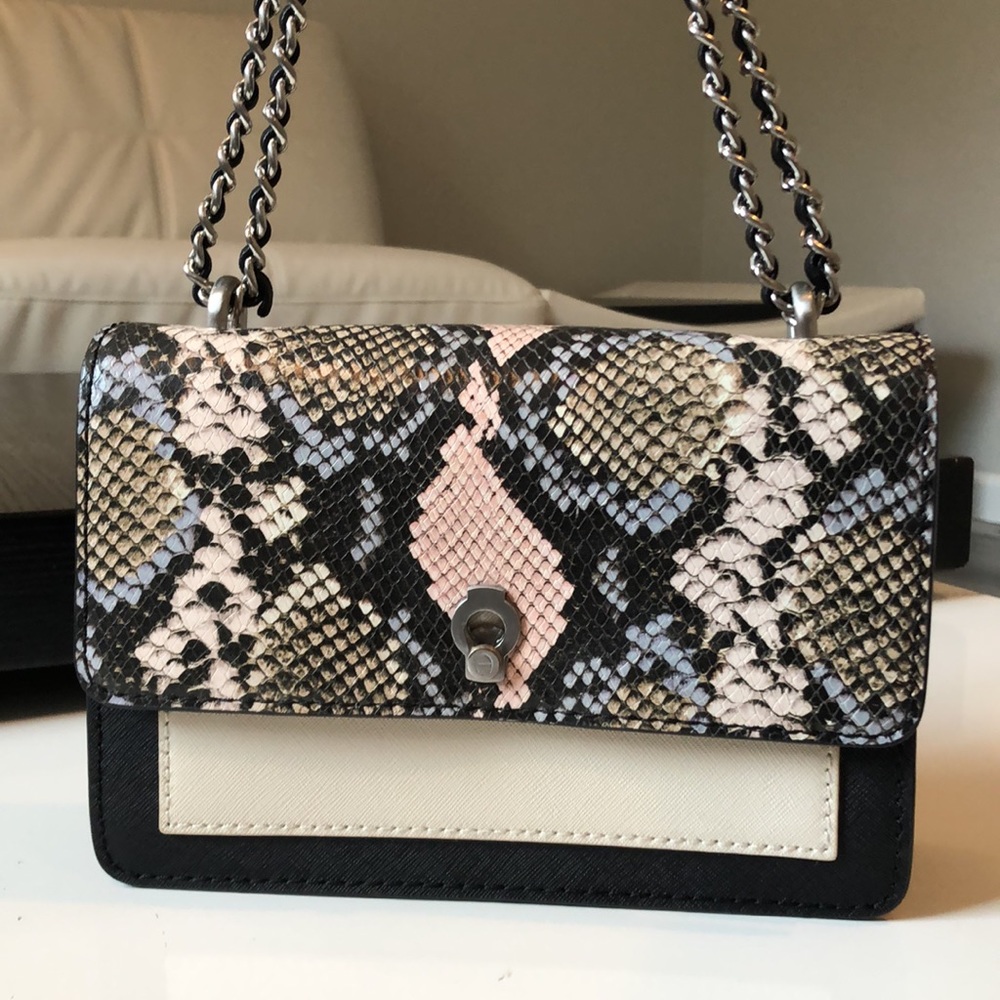Beautiful Etienne Aigner Purse